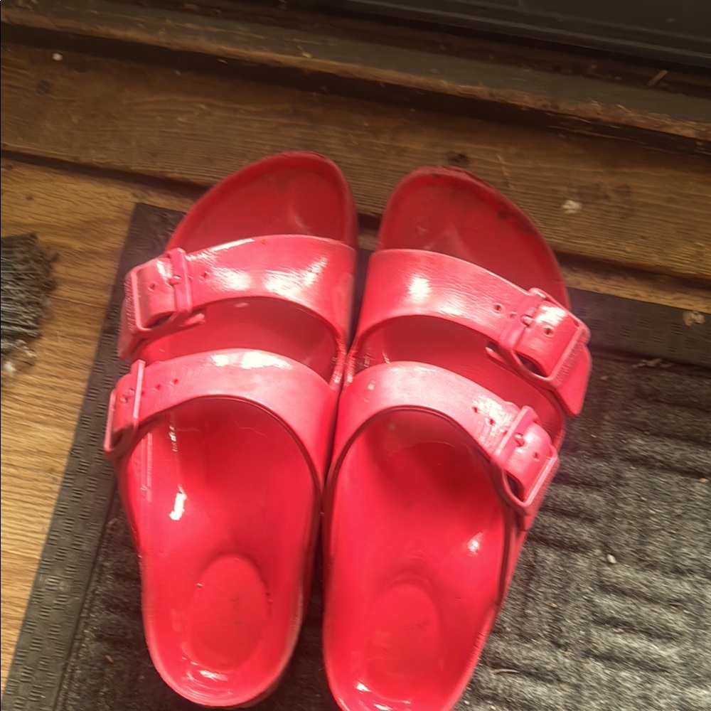 pink foam birkenstocks